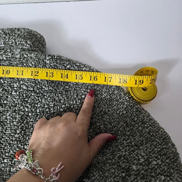 Disney Jacket Womens M Black and White Sherpa Fleece Full Zip Mickey Globe Patch - Picture 12 of 12